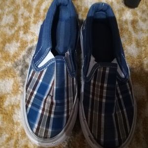 Boys plaid slip on